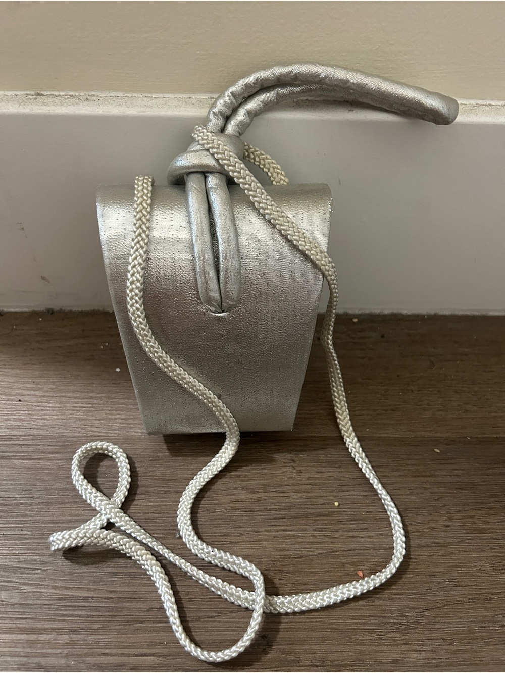 Metallic Silver Knot Crossbody Bag - Women Accessories